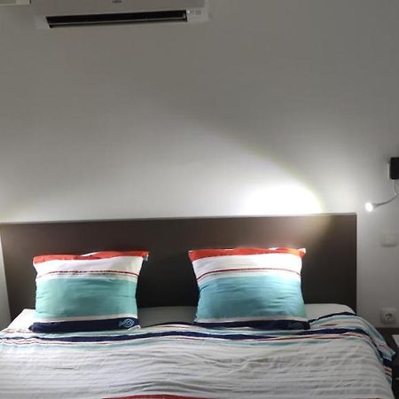 Studio Apartman Трогир Екстериор снимка