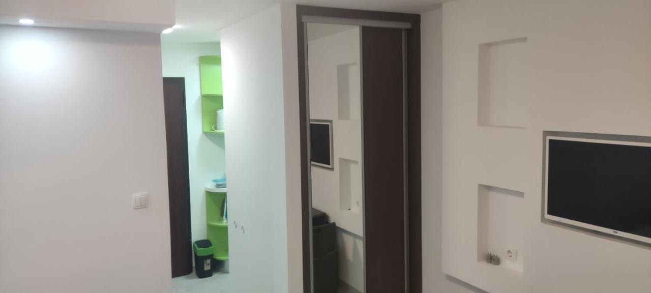 Studio Apartman Трогир Екстериор снимка